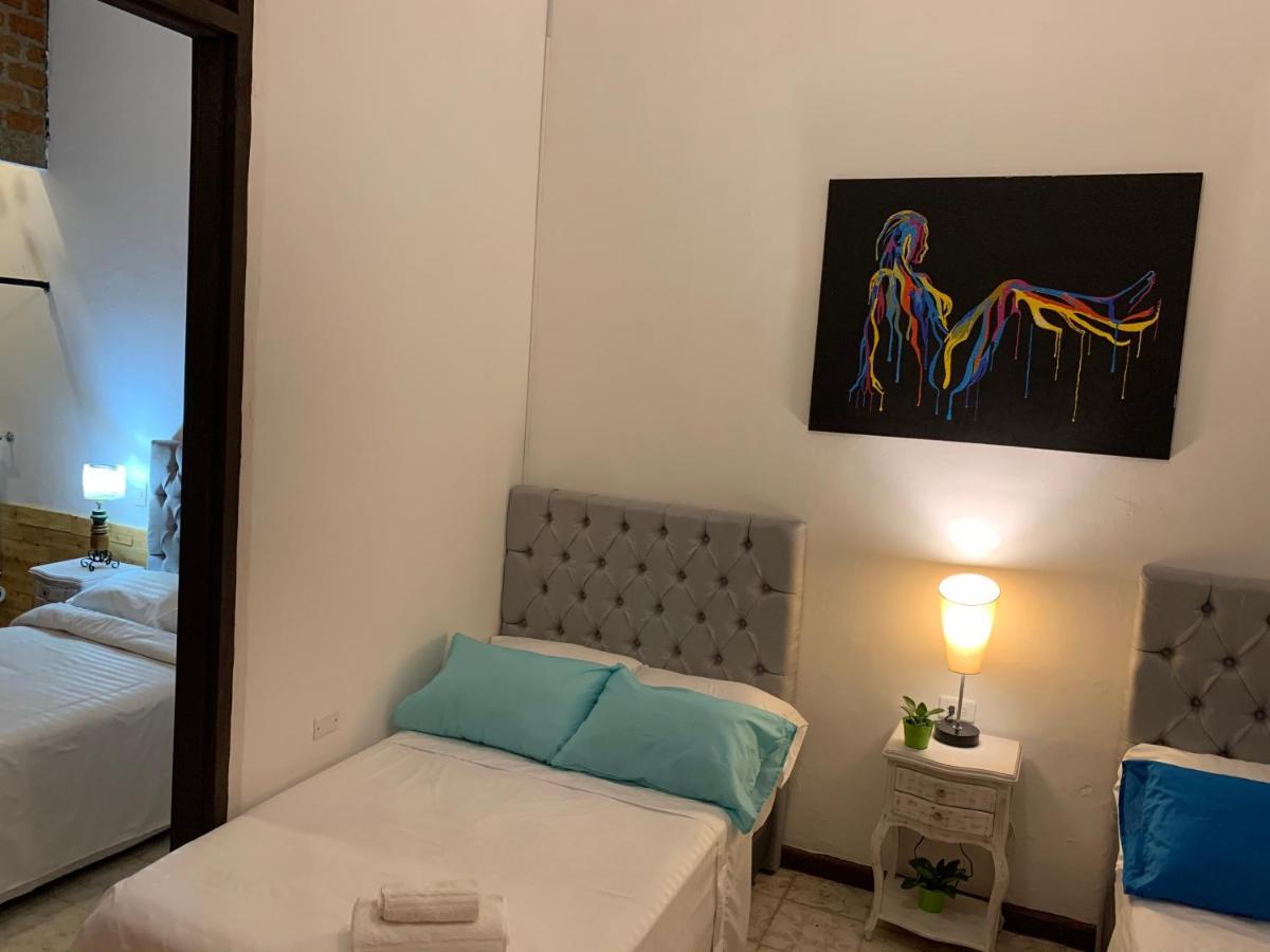 Casa Blanca San Antonio Hostal Boutique Калі Екстер'єр фото