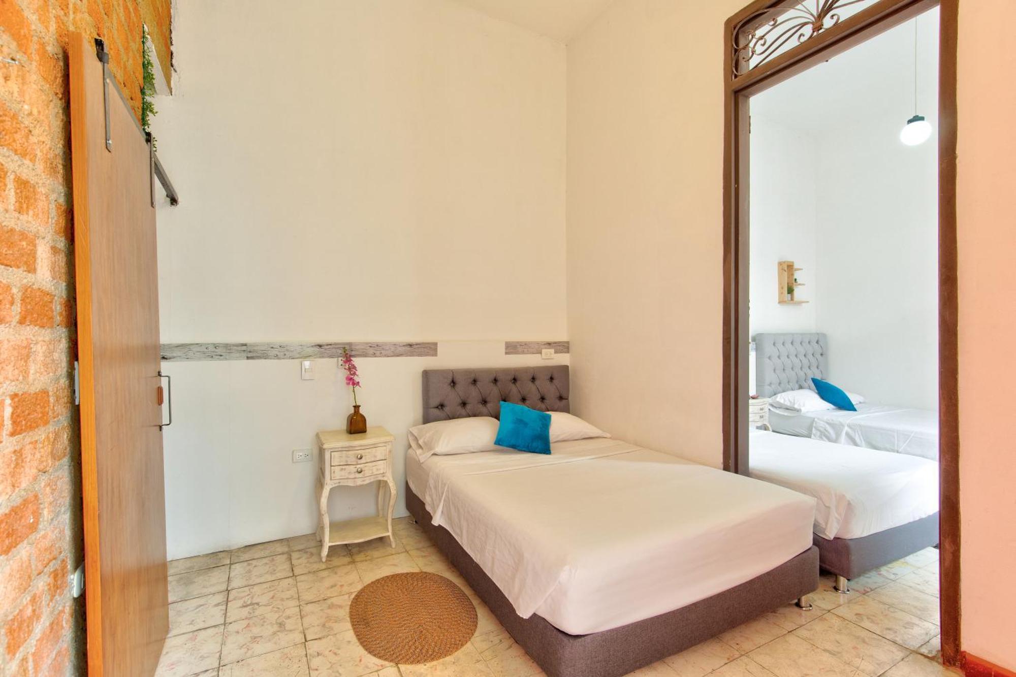 Casa Blanca San Antonio Hostal Boutique Калі Екстер'єр фото