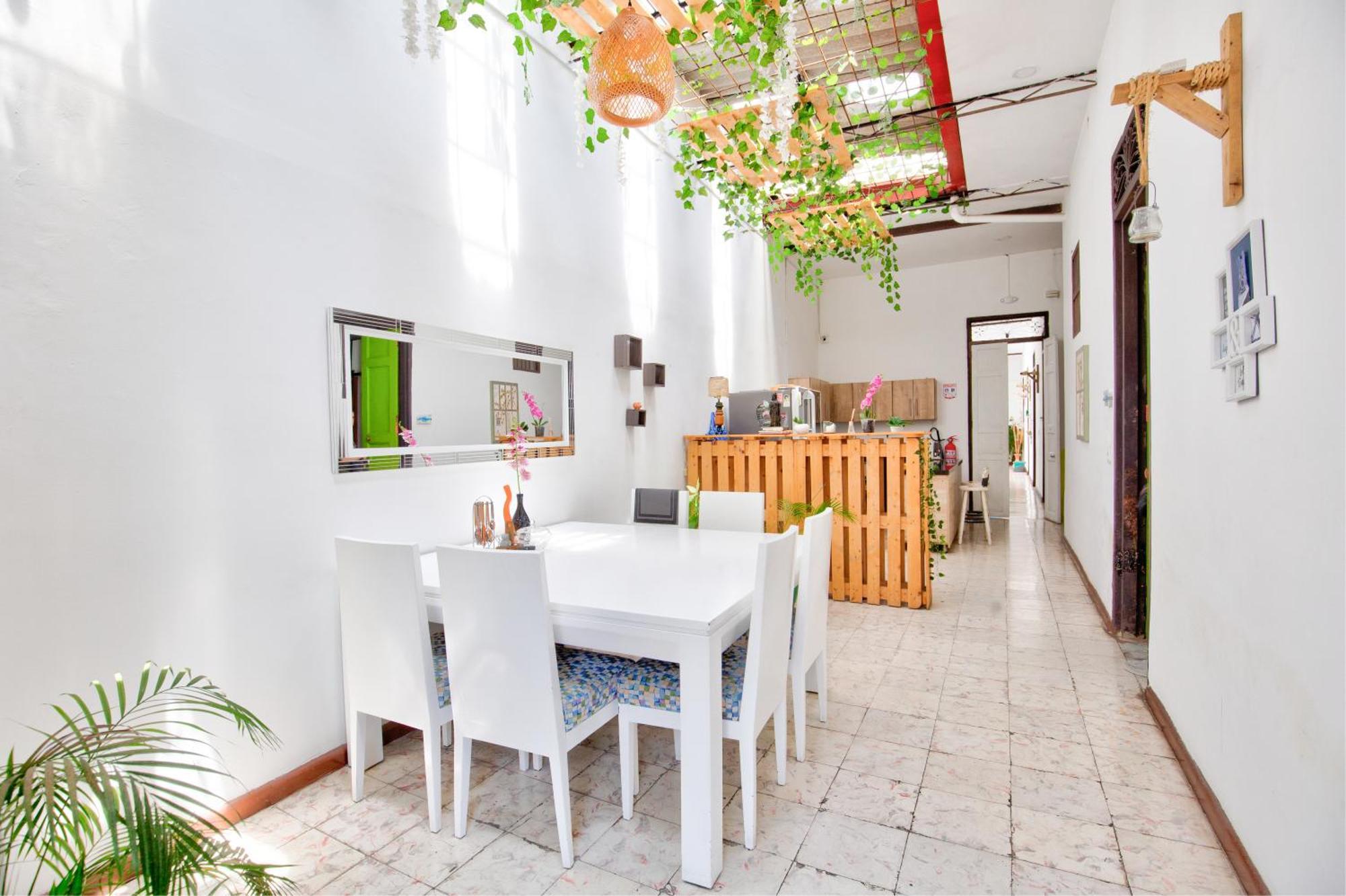 Casa Blanca San Antonio Hostal Boutique Калі Екстер'єр фото
